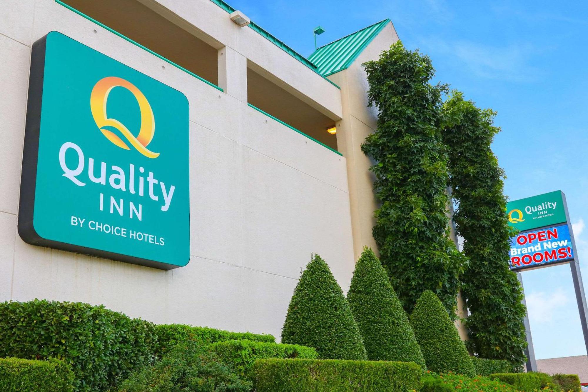 Quality Inn Near The Island Pigeon Forge Exteriér fotografie