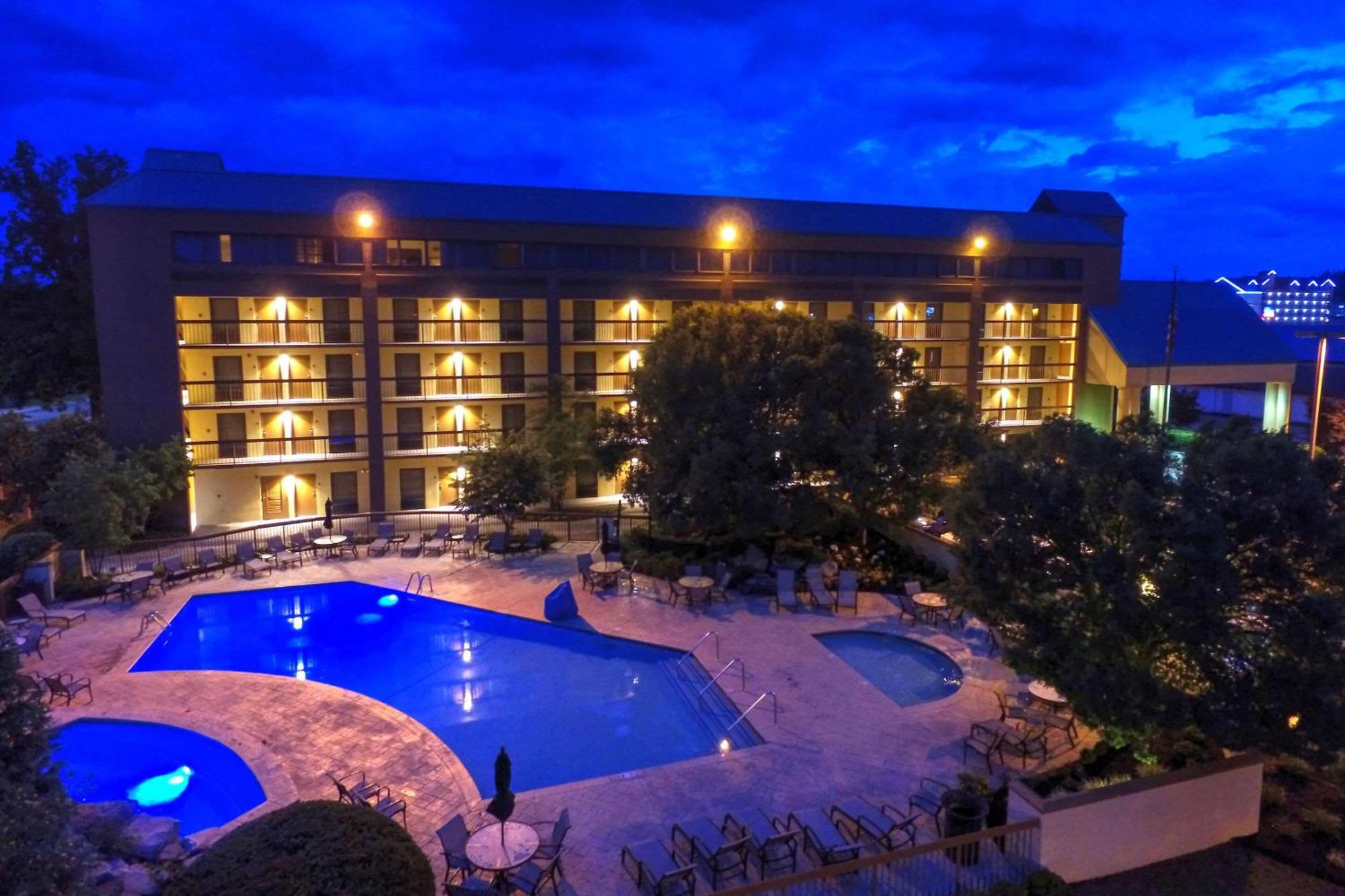 Quality Inn Near The Island Pigeon Forge Exteriér fotografie
