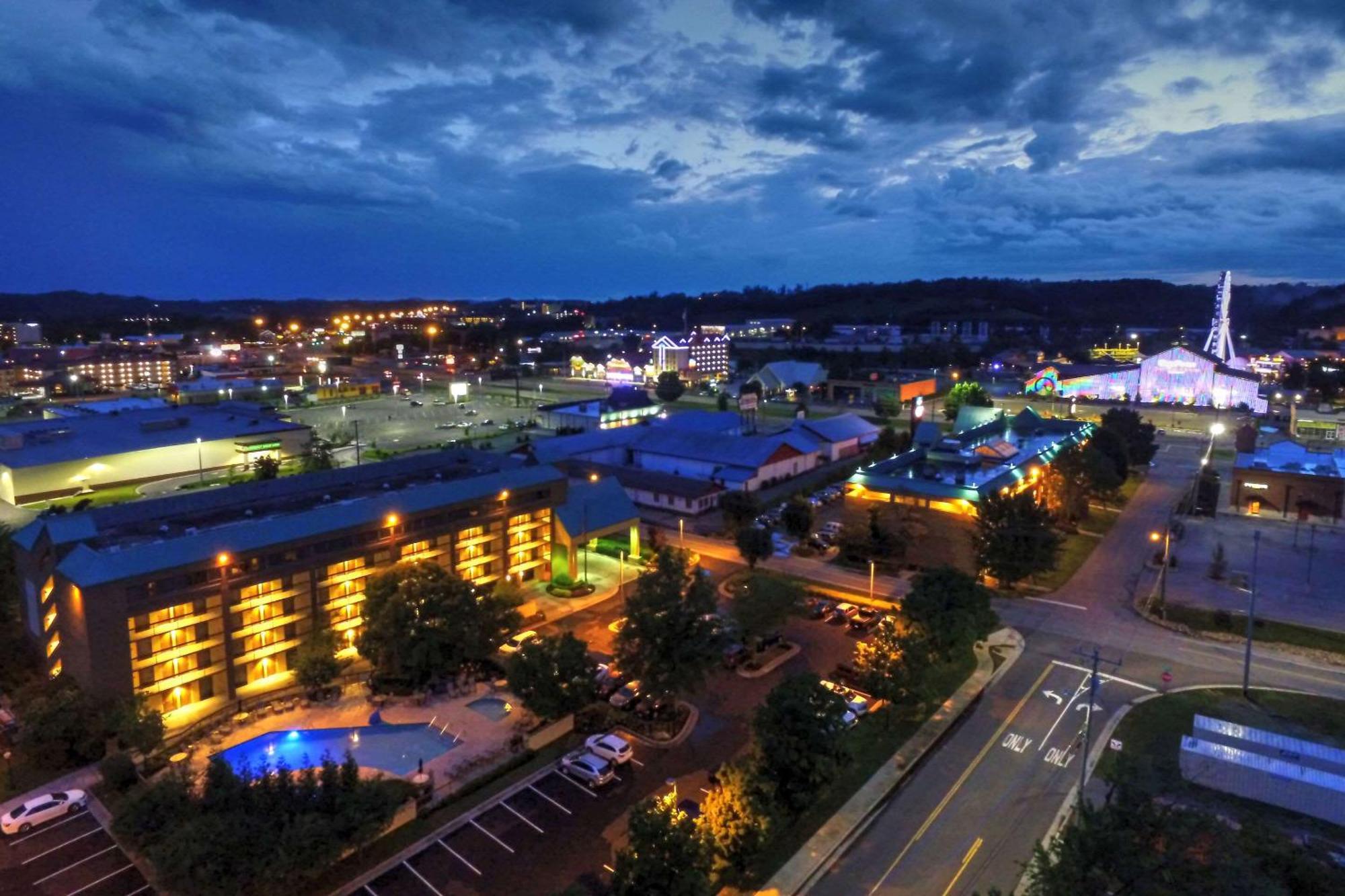 Quality Inn Near The Island Pigeon Forge Exteriér fotografie